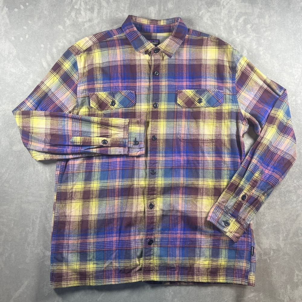 Patagonia Mens Fjord Flannel Shirt‎ Large 100% Organic Cotton Plaid FA23 Purple